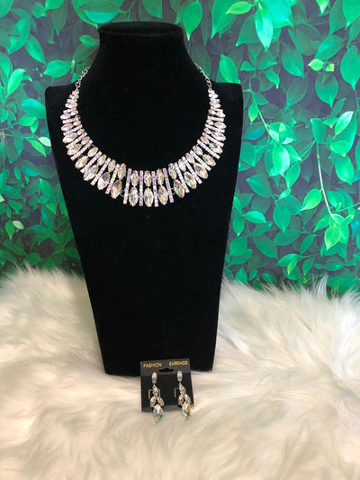 Layer Crystal Collar Necklace Set